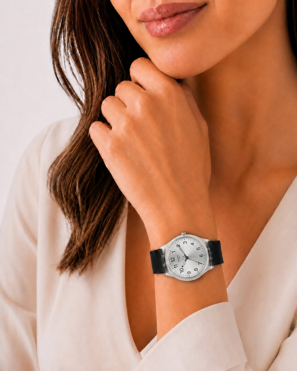 Montre Swatch Unisexe Transparente à Cadran Argenté – Bracelet Noir